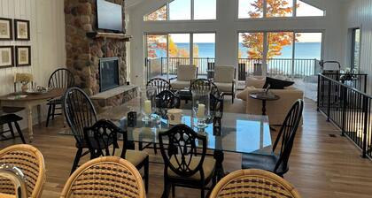 Premier Lake house retreat destination in Northern MN/Private Dock/Sauna/Hot tub