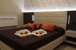 1 bedroom, WiFi - Anna Apartment with lake view. (San Felice del Benaco)