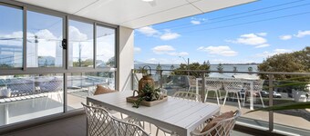 Sunset Bay Retreat at Woody Point