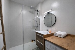 Towels - Le Cocon Impérial - Studio avec balcon (Annecy)