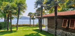 Property grounds - Villetta Benaco close to the lake. (San Felice del Benaco)