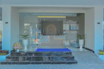 Nadya Hotel
