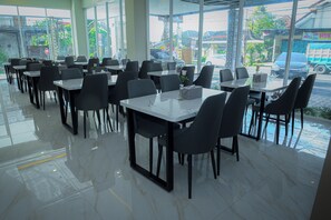 Restaurant - Nadya Hotel (Boyolali)