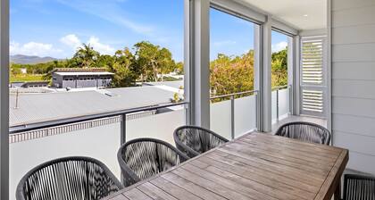 Sawtell Sanctuary - a beautifully appointed coastal retreat designed for relaxed living and comfort