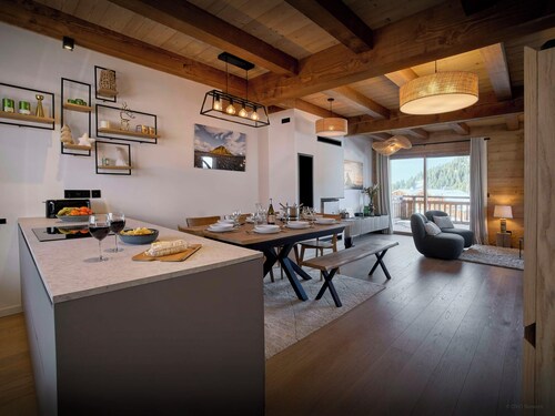 Chalet Matidi - Explorez les Aravis à pied ou à ski - OVO Network