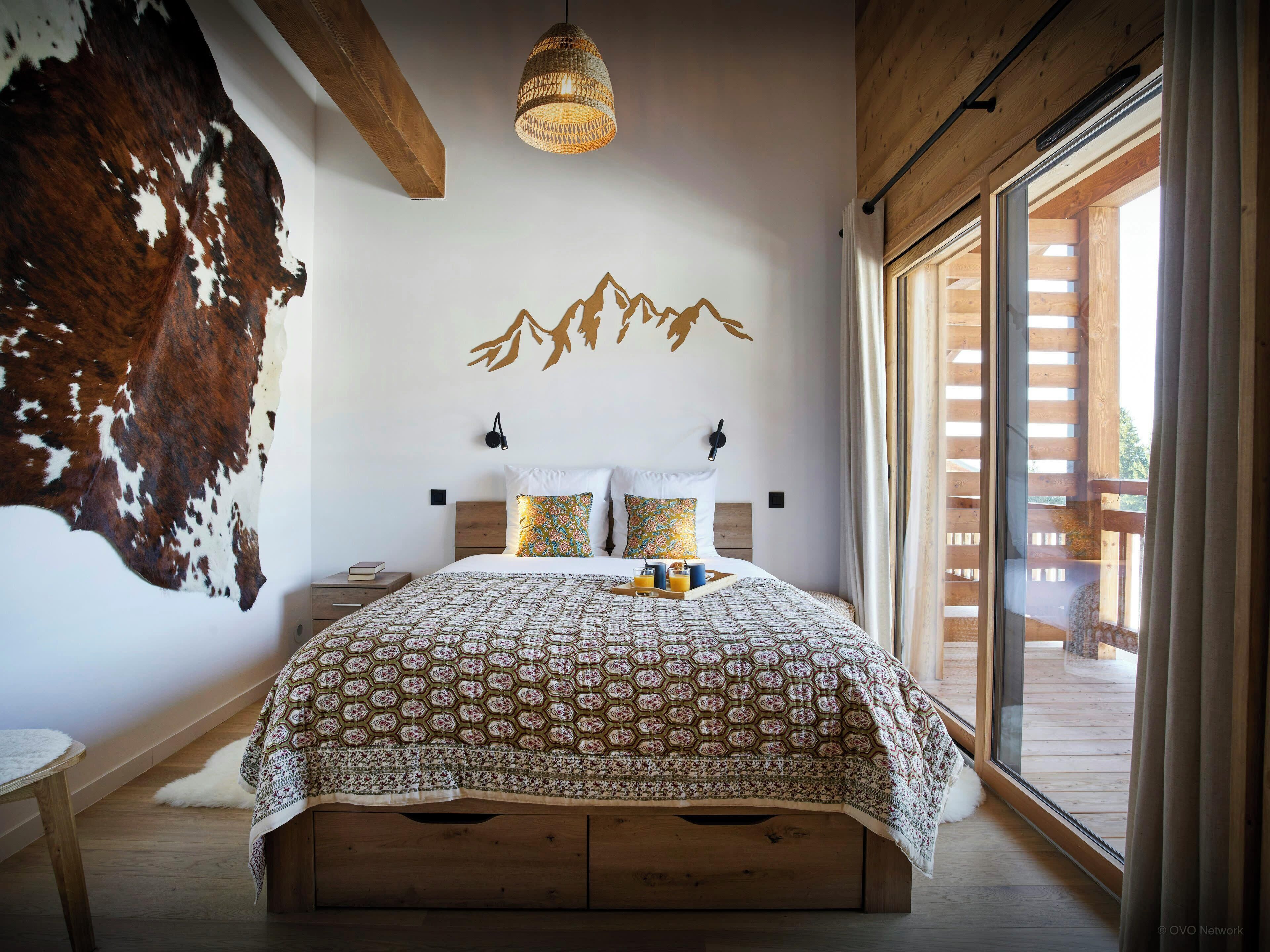 4 chambres, fer et planche à repasser, Wi-Fi, draps fournis