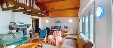 リビング エリア