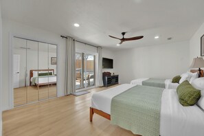 5 habitaciones, tabla de planchar con plancha, wifi y ropa de cama 