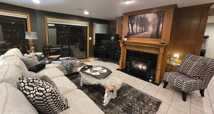 Cedars & Pine Mt View Retreat