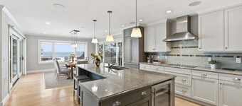 Julien Estate:105-H Spectacular Harwich Port Waterfront Retreat on Nantucket Sound