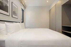 Nomad Inter 313G | Iron/ironing board, free WiFi