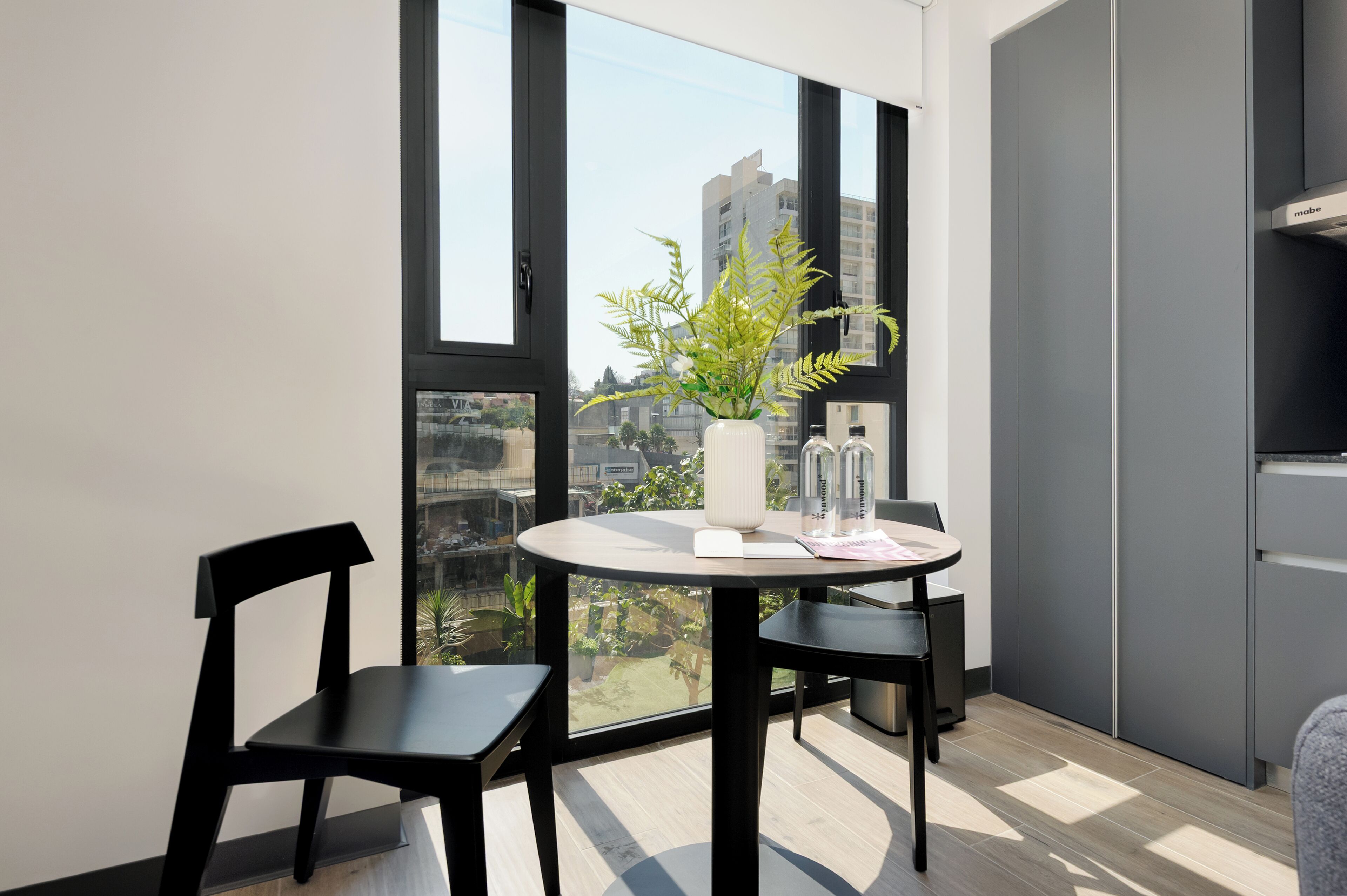 Apartment (LA1) | Esszimmer