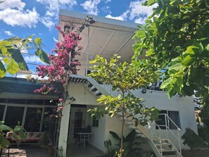 Exterior - 3-bedroom house in brilliant Playa San Blas with AC comfort (Playa San Blas)