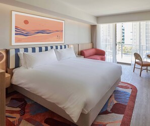 Deluxe Room, 1 King Bed