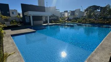 Family House, Pool View | Pool | Outdoor pool, pool umbrellas