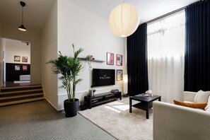 Living area - Nasr City Loftique Noir (Cairo Governorate)