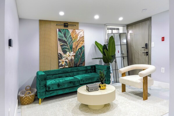 Uklassifisert bilde, 1 av 12, knapp