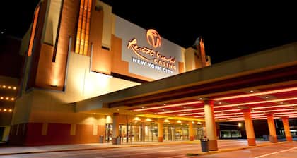 Queens 3-Bedroom Home - The Hideaway