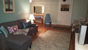 Living area - 3 bedroom Shabby Chic Property (Agassiz)