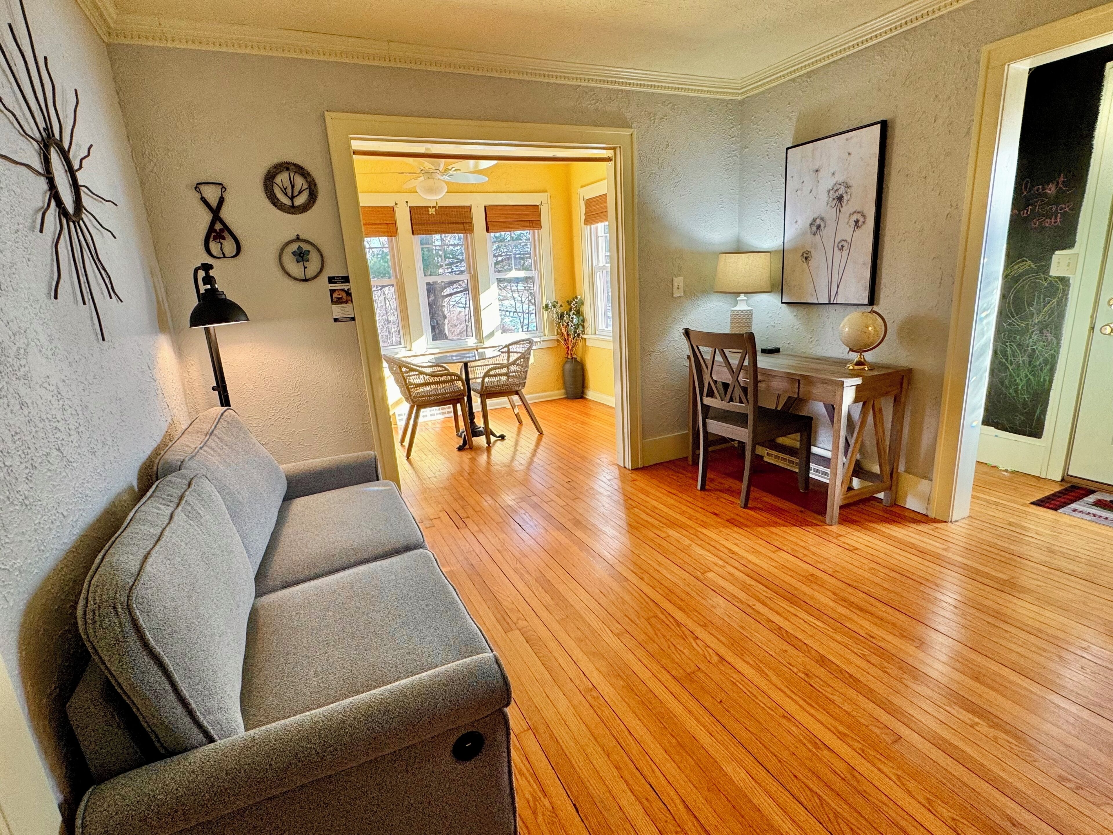 Smart TV, DVD player, ping pong, books