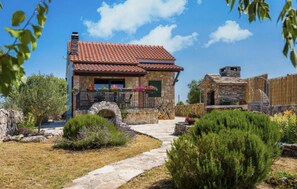 Exterior - 2 bedroom stunning home in Konjevrate (Konjevrate)