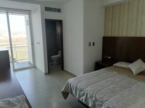 3 bedrooms, iron/ironing board, WiFi, bed sheets - 🏖️☀️Hermoso condominium in Pacifika ☀️🏖️ (Mazatlán)