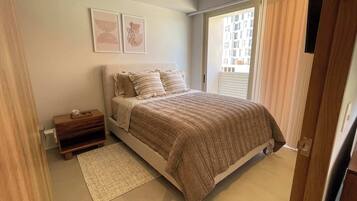 Fer et planche Ă repasser, Wi-Fi, draps fournis