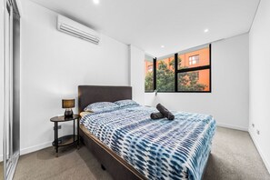 3 bedrooms, iron/ironing board, free WiFi, bed sheets - Amazing 3BR Apt(Parking)/ICC/DarlingHarbour-10 min (Ultimo)