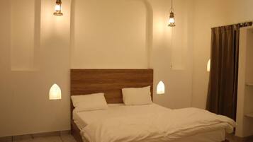 Deluxe Double Room, Garden View | Blackout drapes, soundproofing, free WiFi