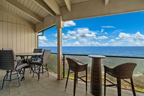 Outdoor dining - Oceanfront 2BR Condo w AC (Koloa)