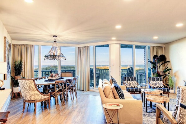 TV - Sea Gull #101LK: Beachfront 2 Bedroom 2 Bathroom With Spectacular Views and 24 Hour Management (Port Aransas)