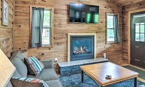 Living area - Riverside in Murphy (Murphy)
