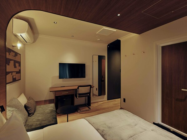 Habitación doble superior | Escritorio, espacio para trabajar con laptop y cortinas blackout 