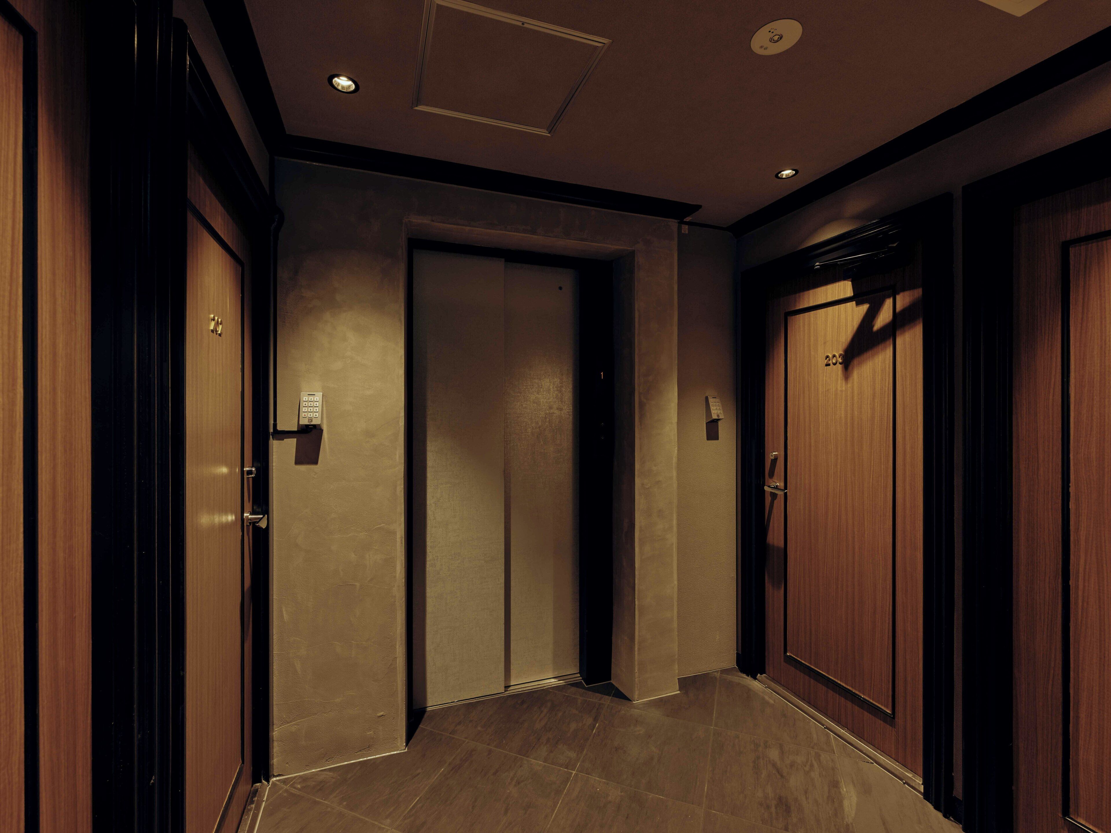 Vestibule