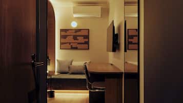 Chambre supérieure double | Bureau, espace de travail pour ordinateurs portables