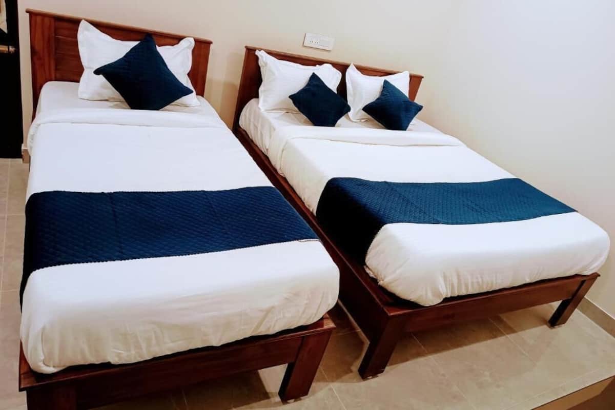 Standard Triple Room, Non Smoking