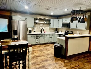 Uklassifisert bilde, 4 av 12, knapp