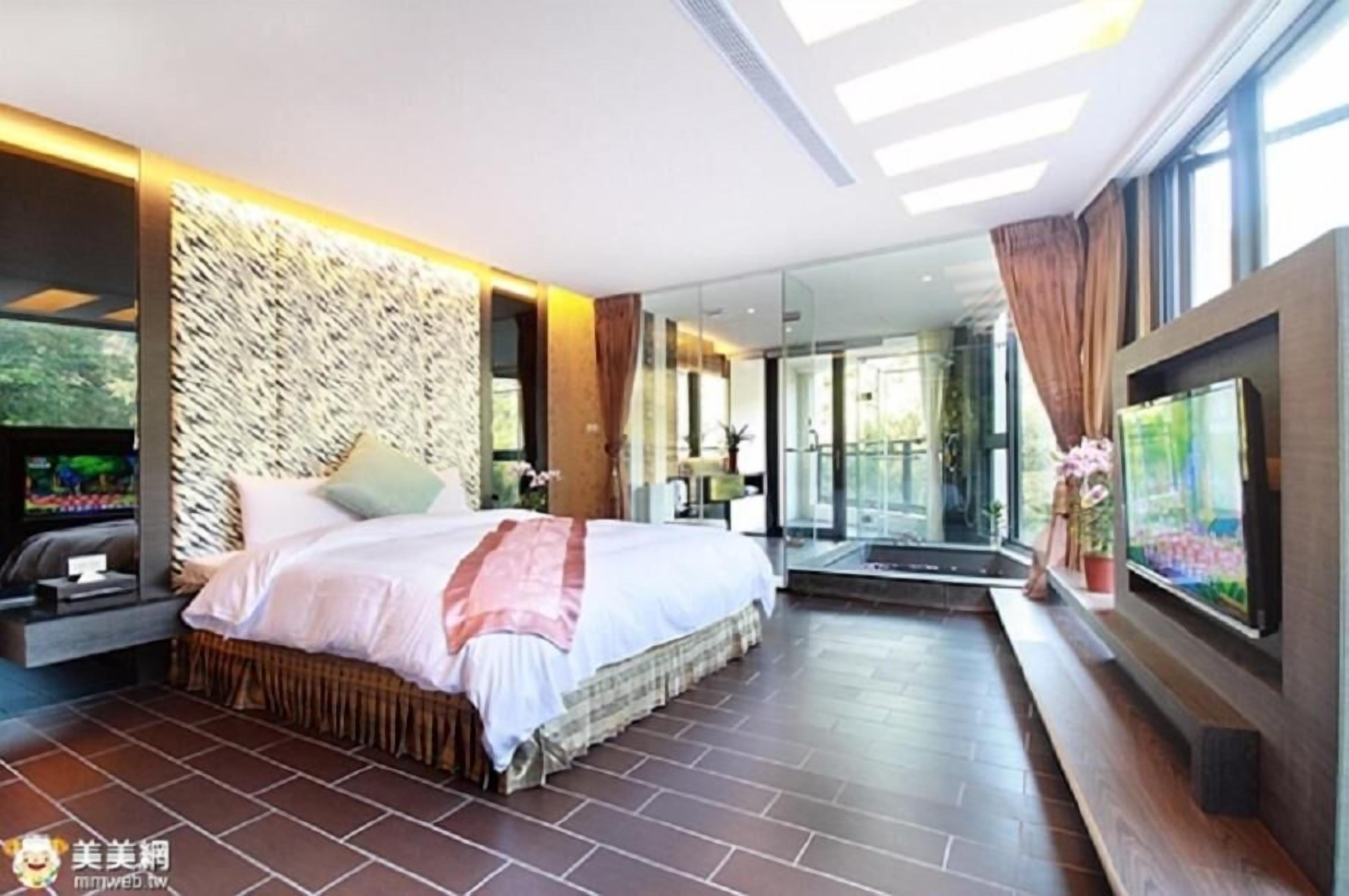 Habitación doble de lujo | Escritorio, espacio para trabajar con laptop y wifi gratis 