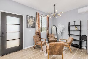 Immagine non classificata, 3 di 19, pulsante