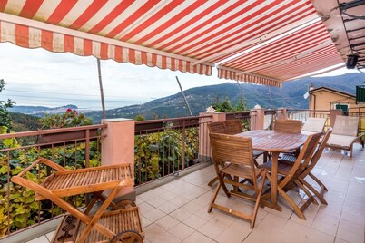 SESTRI Villa Vignolo With Pool  CIN IT010059C28YVFUXKH