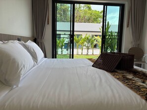 Quarto casal luxo | Wi-Fi de cortesia, roupa de cama