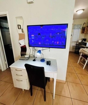 Immagine non classificata, 2 di 8, pulsante