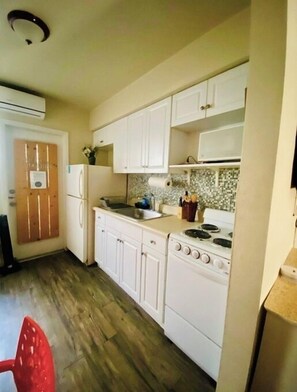 Immagine non classificata, 4 di 8, pulsante