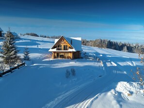 Exterior - Enchanting 3-bedroom chalet in Bańska Niżna for your getaway (Bańska Niżna)