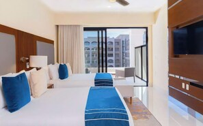 1 Schlafzimmer, Zimmersafe, Schreibtisch, Bügeleisen/Bügelbrett