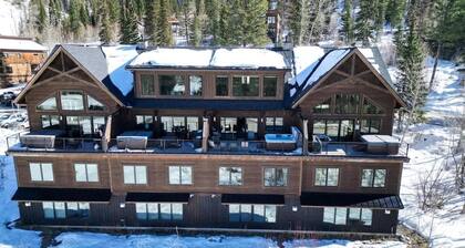 Chair 9 | Hot Tub | 3 Kings | 2 Gas Fireplaces