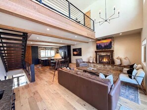 Smart TV, fireplace, offices