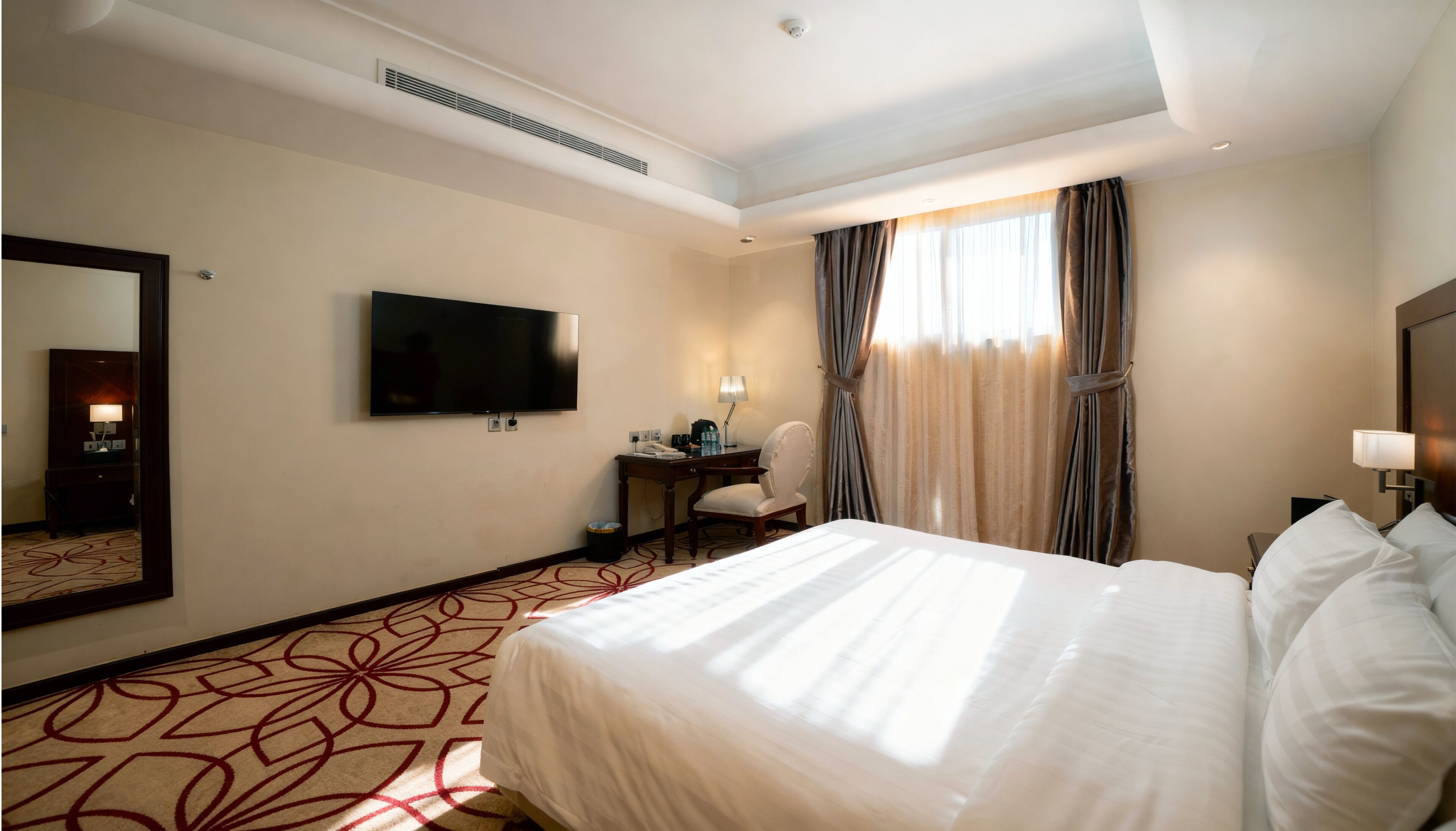 舒適套房, 城市景 | 房內夾萬、熨斗/熨衫板、免費 Wi-Fi