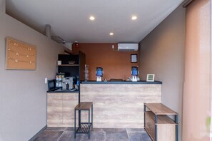 Ảnh chưa phân loại, 3 trong số 7 ảnh, nút