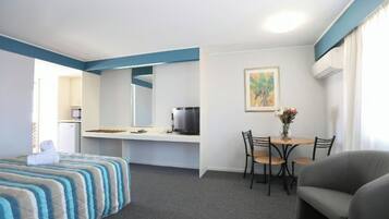 Familierom | Strykejern/-brett, barnesenger og ekstrasenger (mot et tillegg)